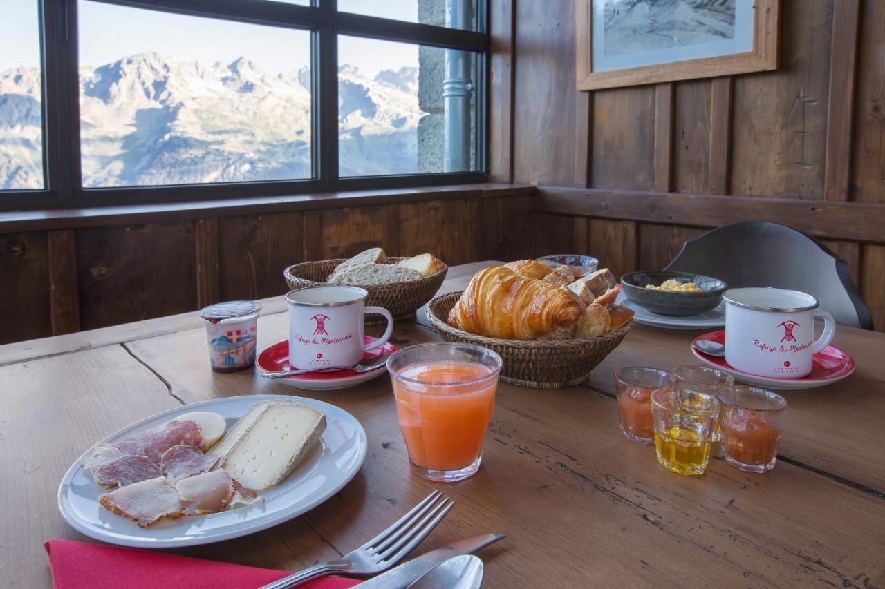 Refuge Du Montenvers Hotel Chamonix Mont Blanc